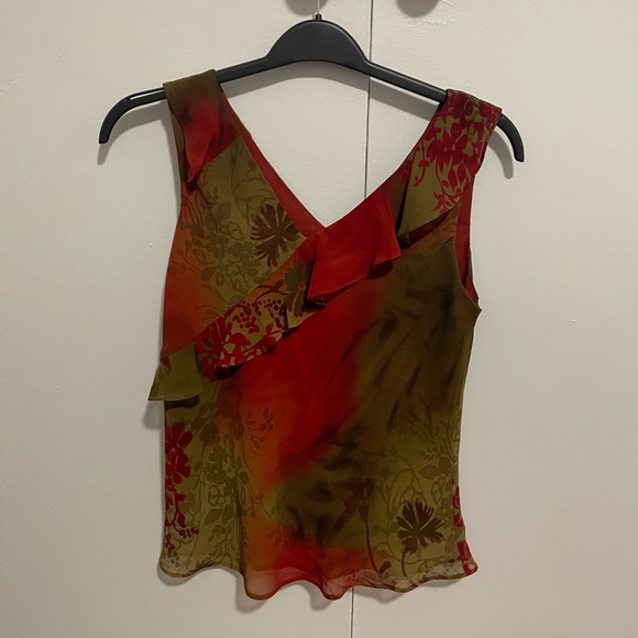 Fashionable Top - Picture 2 of 4